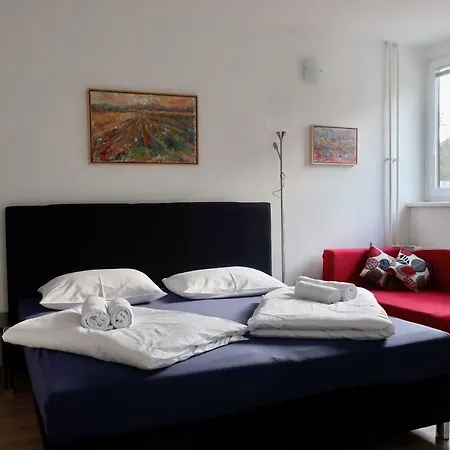 Maya Apartment *